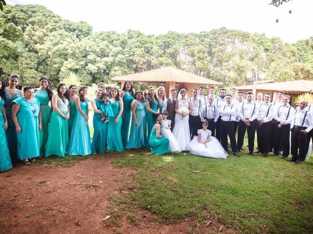 O casamento de Walison e Thayná em Montes Claros, Minas Gerais 40