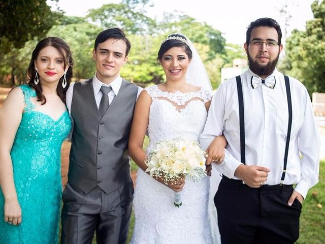 O casamento de Walison e Thayná em Montes Claros, Minas Gerais 49