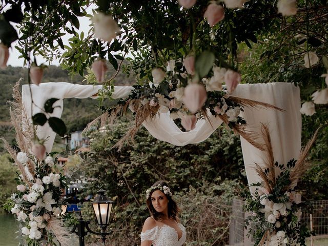 O casamento de Fernando e Michelle em Florianópolis, Santa Catarina 36