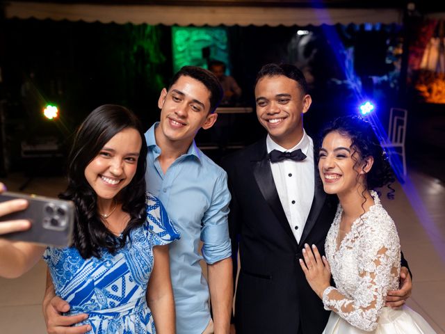 O casamento de Gabriel e Isabelly em São Gonçalo, Rio de Janeiro 97