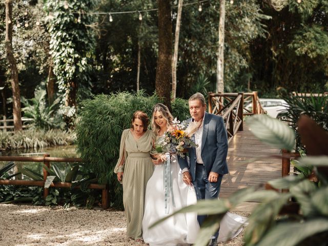 O casamento de João Pedro e Marcelle em Belo Horizonte, Minas Gerais 37