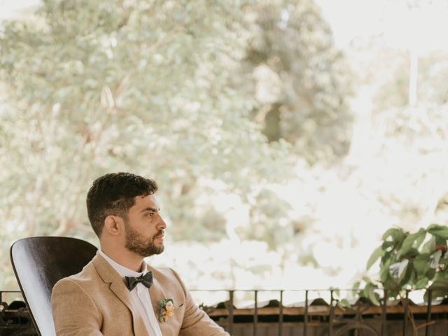 O casamento de Hildebrando e Tainá  em Santa Cruz da Serra, Rio de Janeiro 13