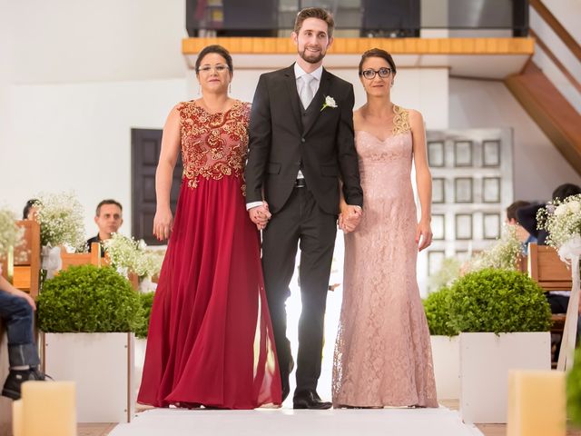 O casamento de Alex e Poly em Cascavel, Paraná 19