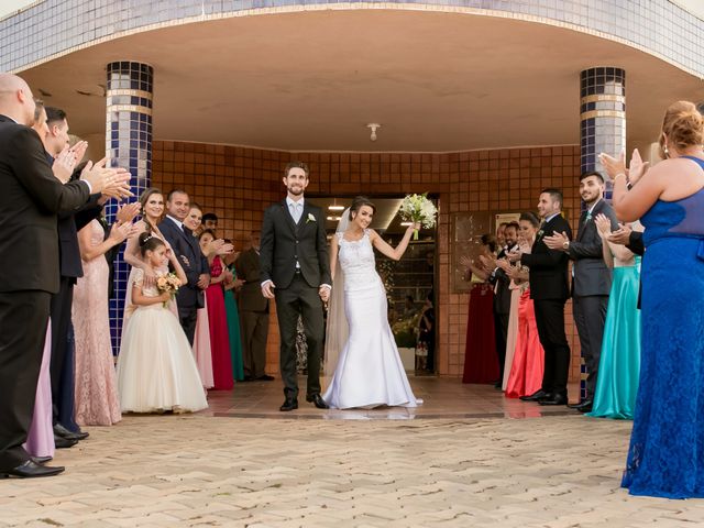 O casamento de Alex e Poly em Cascavel, Paraná 25