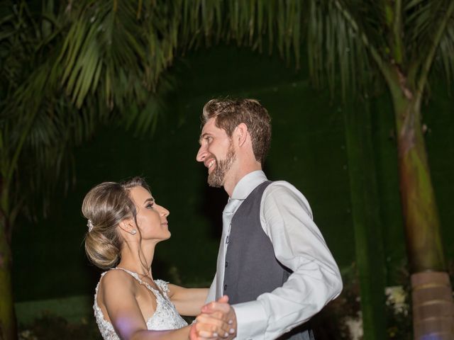 O casamento de Alex e Poly em Cascavel, Paraná 39