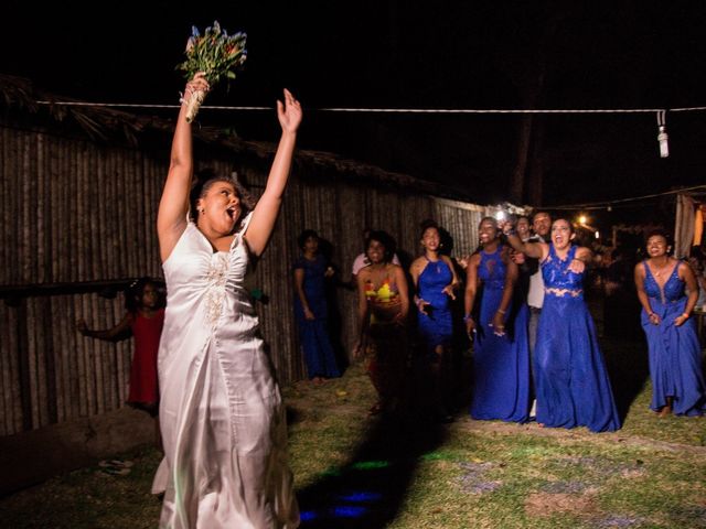 O casamento de Alisson  e Renata  em Velha Boipeba, Bahia 76