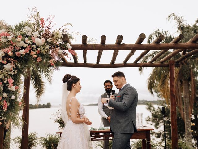 O casamento de Douglas e Mariana em Campo Largo, Paraná 45
