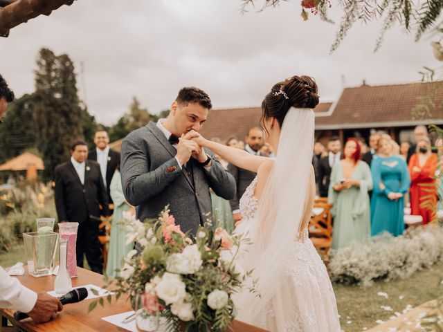 O casamento de Douglas e Mariana em Campo Largo, Paraná 61