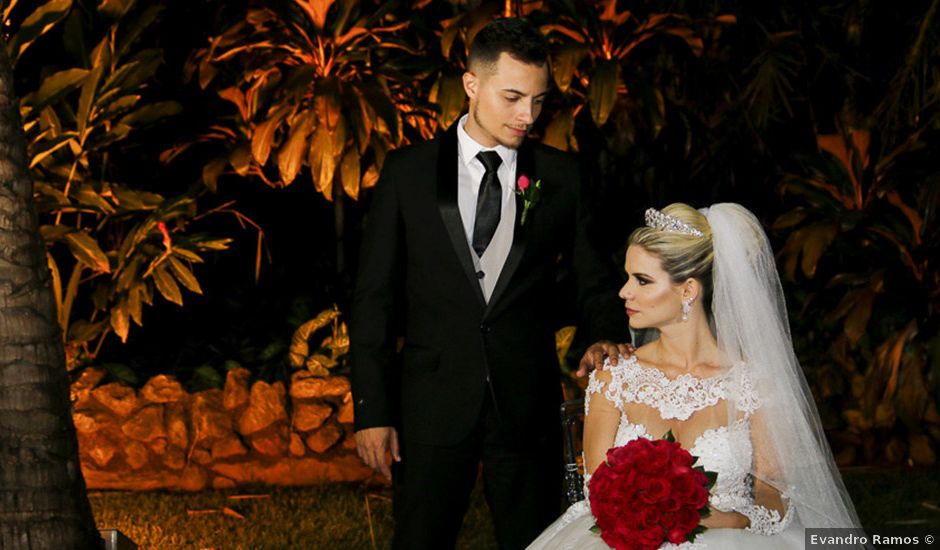 O casamento de Jonathan e Dienyfer em Goiânia, Goiás