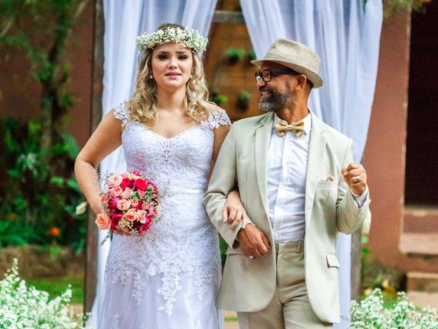 O casamento de Fábio e Carol em Mairiporã, São Paulo Estado 24