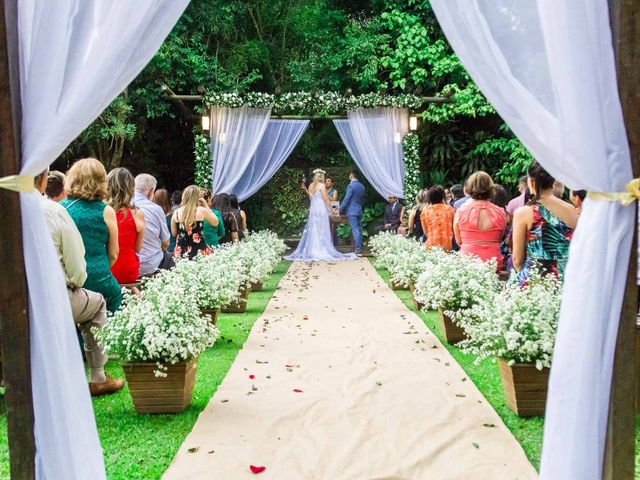 O casamento de Fábio e Carol em Mairiporã, São Paulo Estado 32