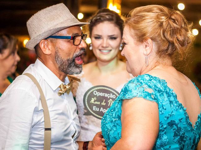 O casamento de Fábio e Carol em Mairiporã, São Paulo Estado 67