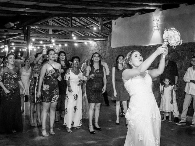 O casamento de Fábio e Carol em Mairiporã, São Paulo Estado 68