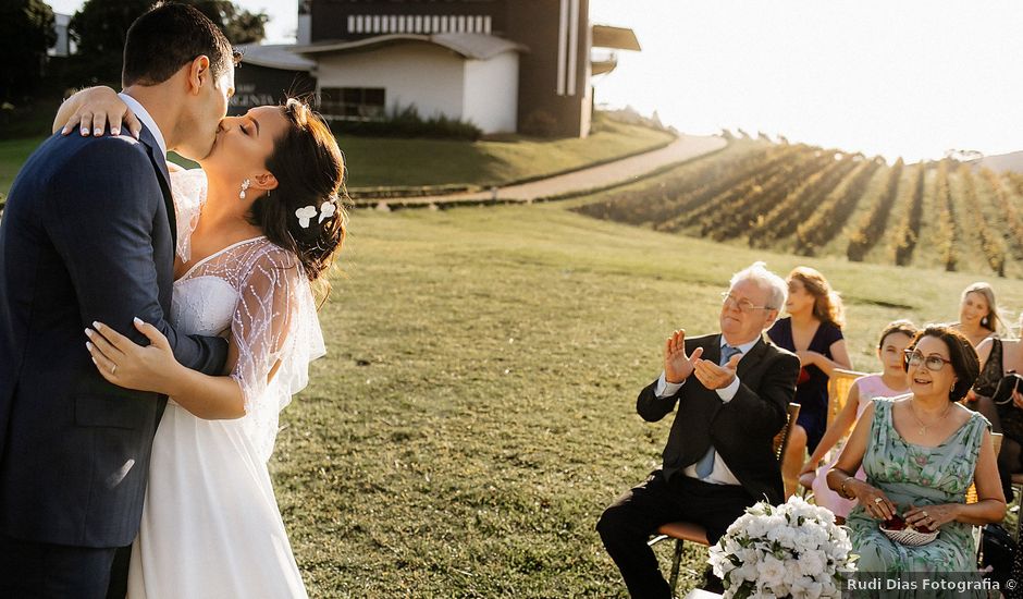 O casamento de Ismael e Luciane em Flores da Cunha, Rio Grande do Sul