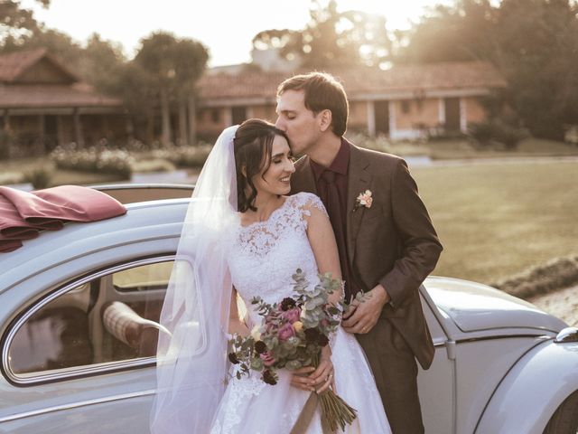 O casamento de Lucas e Giovana em Curitiba, Paraná 49