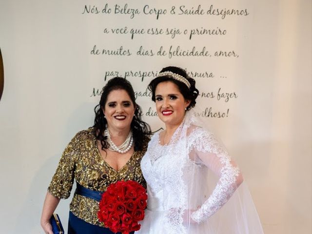 O casamento de Hugo e Renata em Poá, São Paulo Estado 7