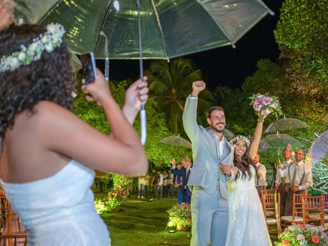 O casamento de Rodrigo e Lira em Monte Gordo, Bahia 58