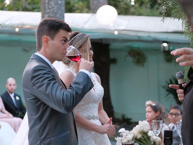 O casamento de Lucas e Ana Flávia em Belo Horizonte, Minas Gerais 35