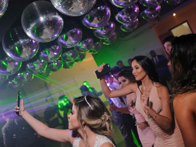 O casamento de Lucas e Ana Flávia em Belo Horizonte, Minas Gerais 158