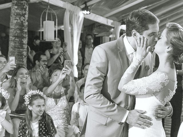 O casamento de Thiago e Talita em Guarujá, São Paulo Estado 40