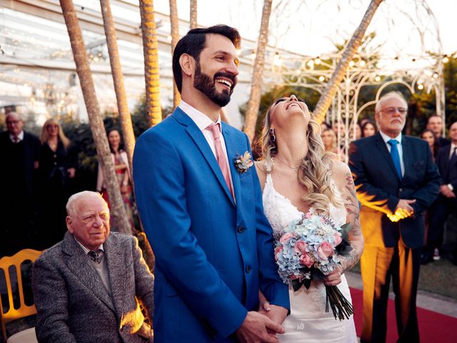 O casamento de Mariana e Gustavo em Porto Alegre, Rio Grande do Sul 22