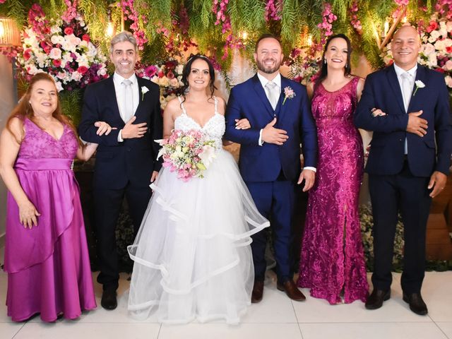O casamento de Fernando  e Tatiane em Belo Horizonte, Minas Gerais 37