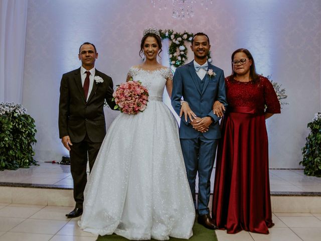 O casamento de Abmael e Débora em Belo Horizonte, Minas Gerais 16
