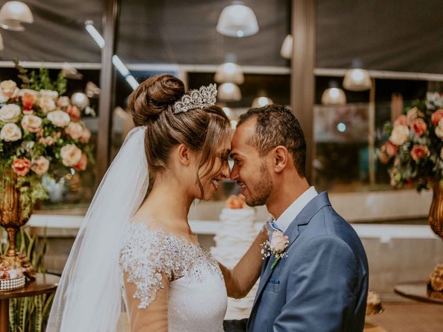 O casamento de Abmael e Débora em Belo Horizonte, Minas Gerais 29
