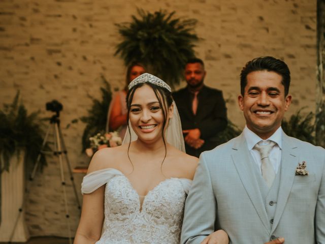 O casamento de Enon e Silvania em Cotia, São Paulo Estado 245
