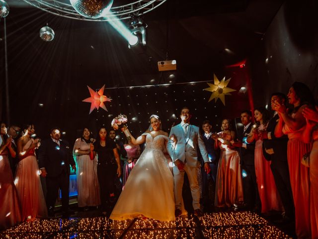 O casamento de Enon e Silvania em Cotia, São Paulo Estado 660