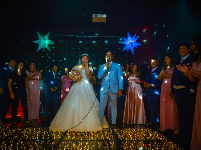 O casamento de Enon e Silvania em Cotia, São Paulo Estado 662