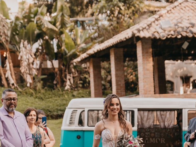 O casamento de Wallace e Cristiana  em Cotia, São Paulo Estado 8