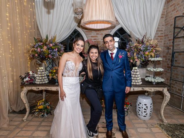 O casamento de Wallace e Cristiana  em Cotia, São Paulo Estado 29