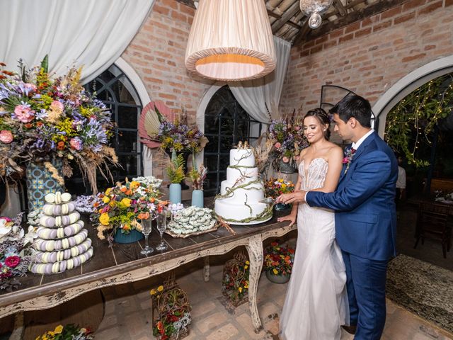 O casamento de Wallace e Cristiana  em Cotia, São Paulo Estado 32