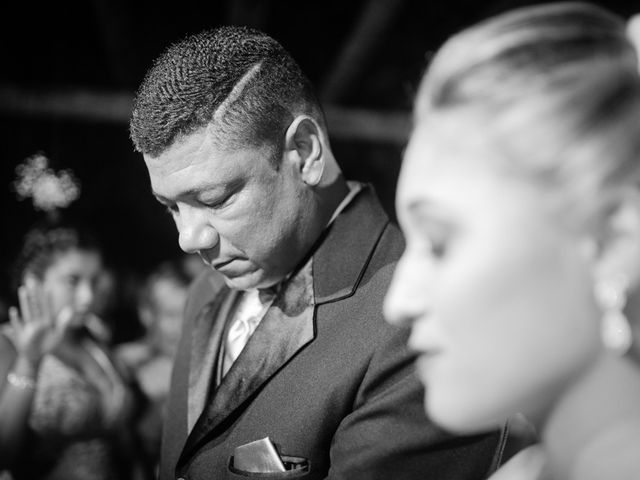 O casamento de Leandro e Carine em Macaé, Rio de Janeiro 92