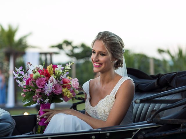 O casamento de Tiago e Daniela em Balneário Camboriú, Santa Catarina 30