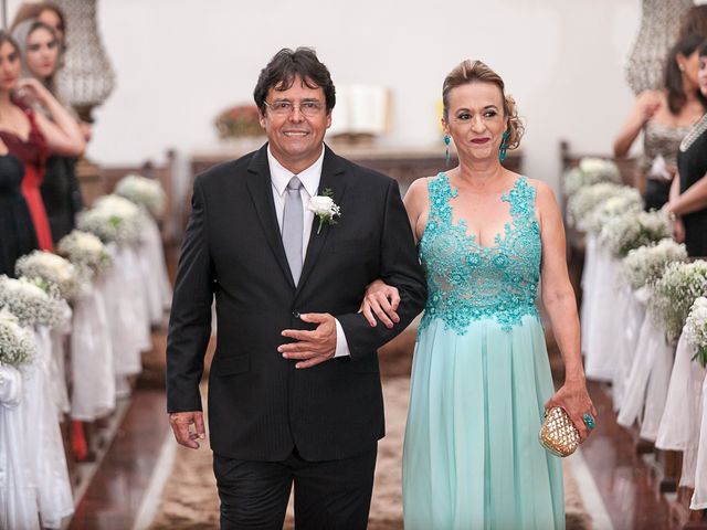 O casamento de Danilo e Ana Claudia em Goiânia, Goiás 33