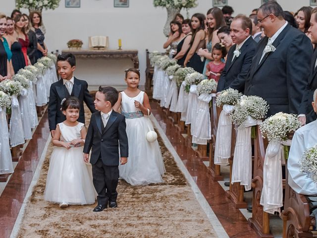 O casamento de Danilo e Ana Claudia em Goiânia, Goiás 37