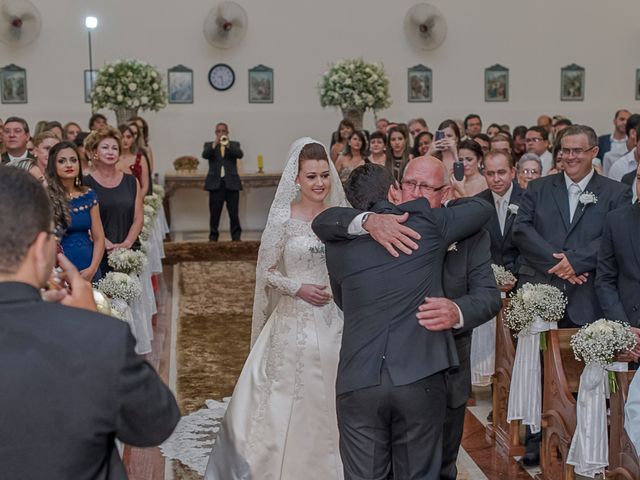 O casamento de Danilo e Ana Claudia em Goiânia, Goiás 38