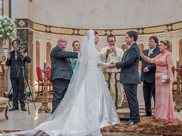 O casamento de Danilo e Ana Claudia em Goiânia, Goiás 61