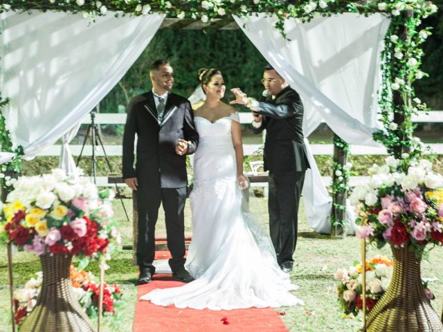 O casamento de João Ricardo e Viviane Torres em Betim, Minas Gerais 3