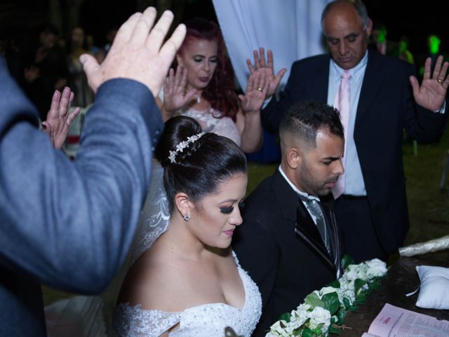 O casamento de João Ricardo e Viviane Torres em Betim, Minas Gerais 5