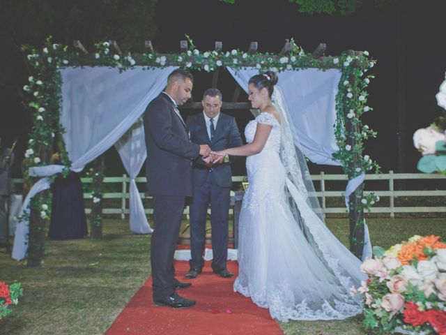 O casamento de João Ricardo e Viviane Torres em Betim, Minas Gerais 8