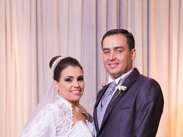 O casamento de Thiago e Cristiane em Curitiba, Paraná 149