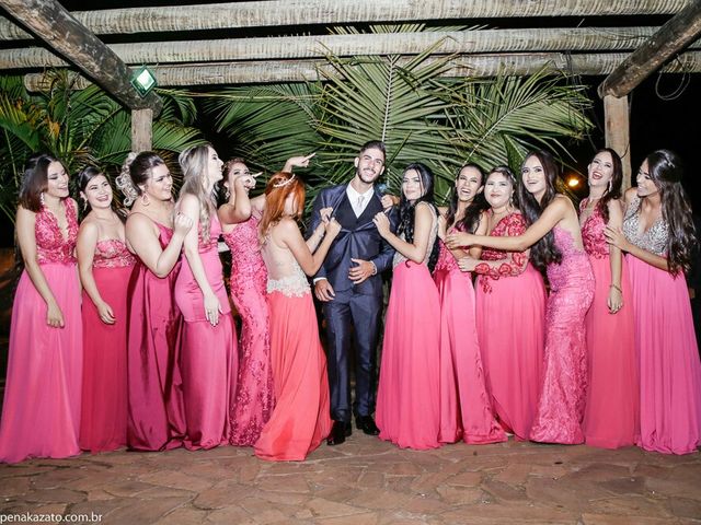 O casamento de Daniel e Daniella  em Uberlândia, Minas Gerais 14