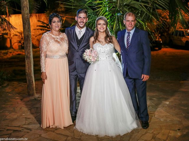 O casamento de Daniel e Daniella  em Uberlândia, Minas Gerais 15