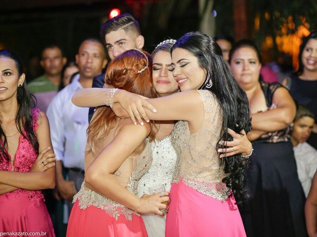 O casamento de Daniel e Daniella  em Uberlândia, Minas Gerais 19