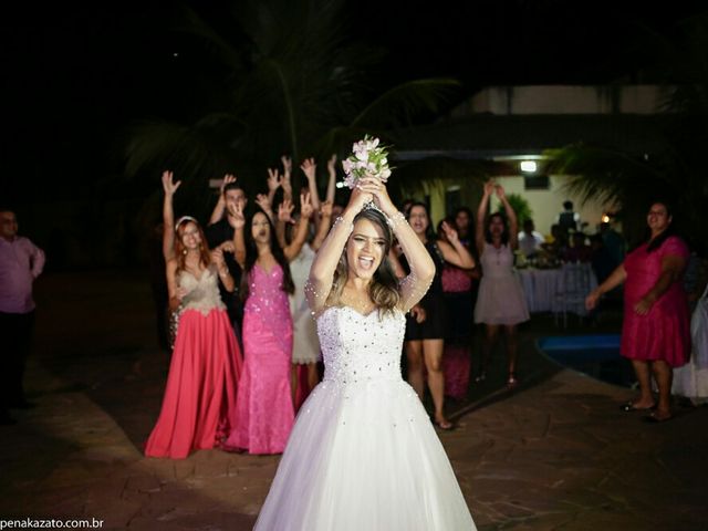 O casamento de Daniel e Daniella  em Uberlândia, Minas Gerais 20