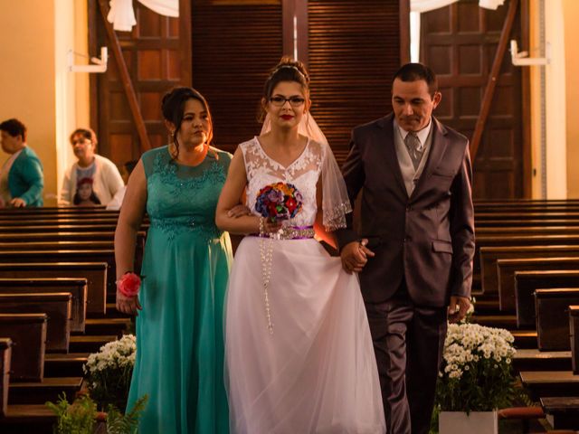 O casamento de Tarcilio e Natiele em Guarujá, São Paulo Estado 12
