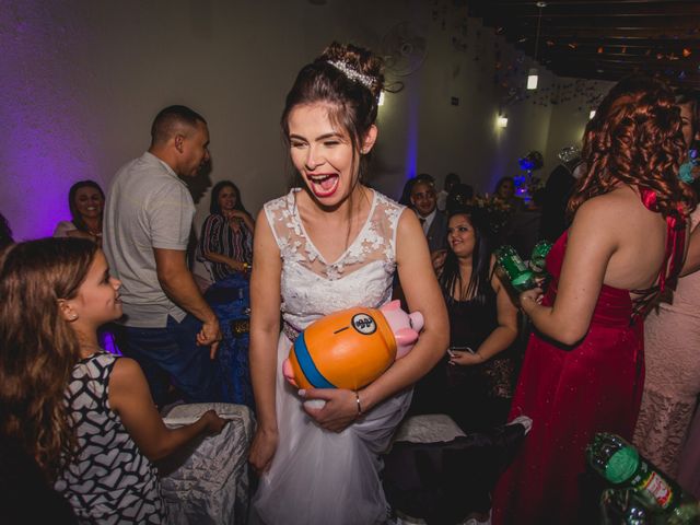 O casamento de Tarcilio e Natiele em Guarujá, São Paulo Estado 40